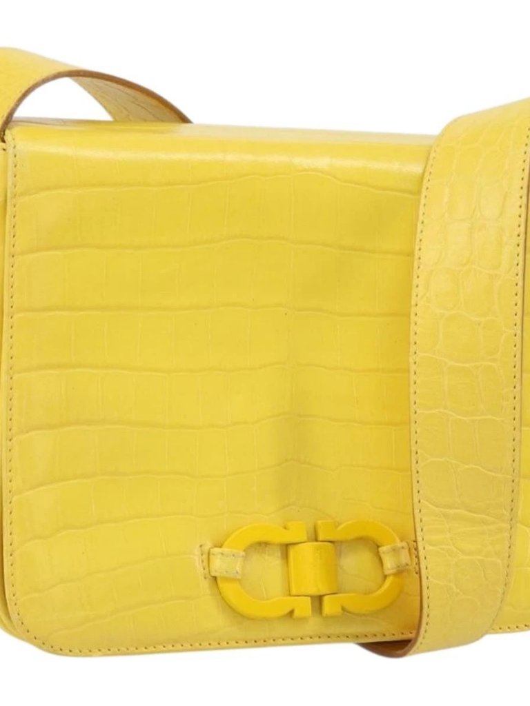 Salvatore Ferragamo Shoulder Bag Leather Yellow Gold Auth Ba9970